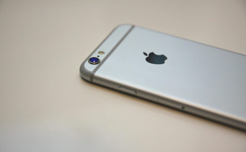 Free Space Gray iPhone 6 Stock Photo